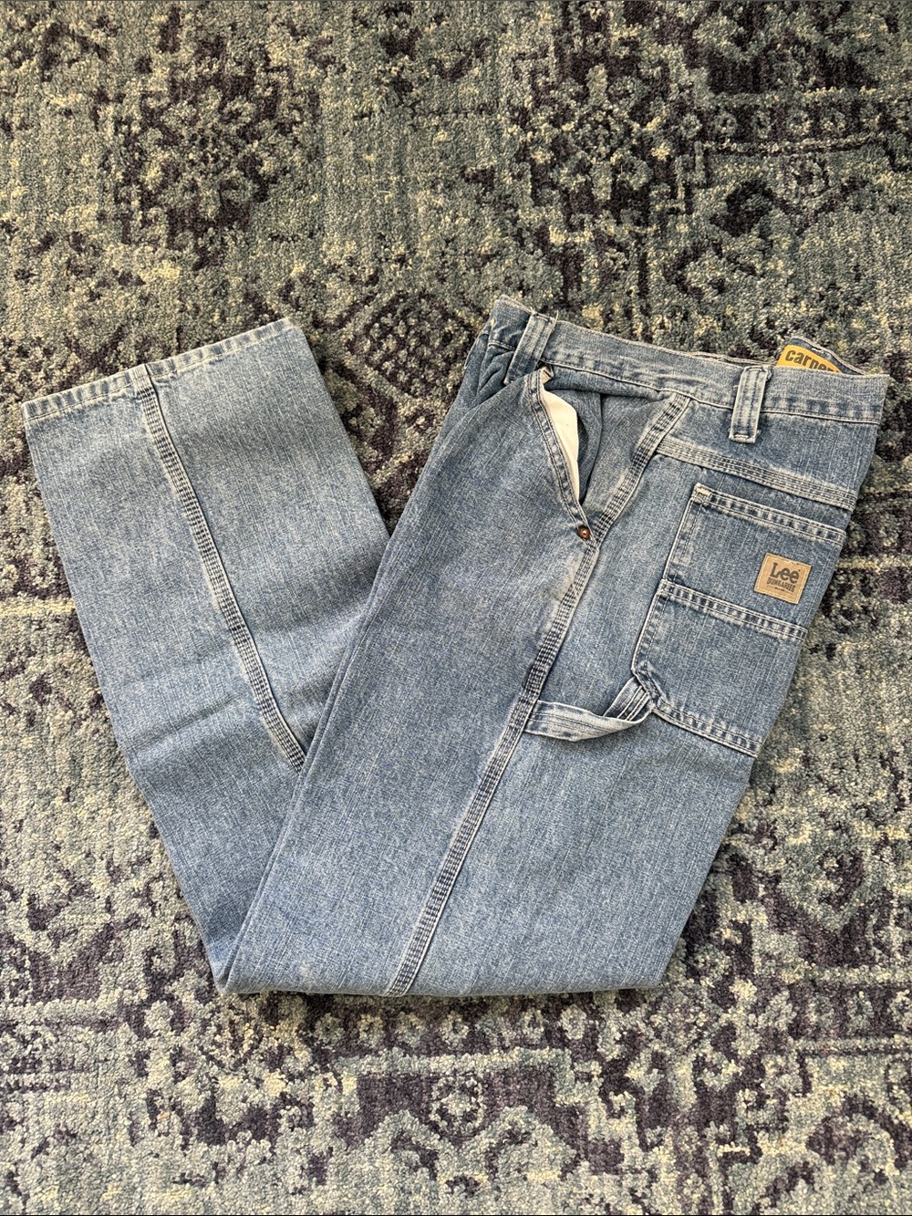 Lee Men’s Light Wash Relaxed Carpenter Jeans